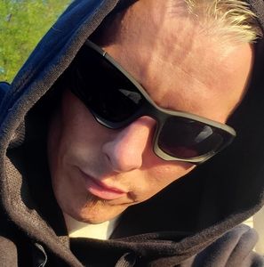 Meet your Posher, Pat